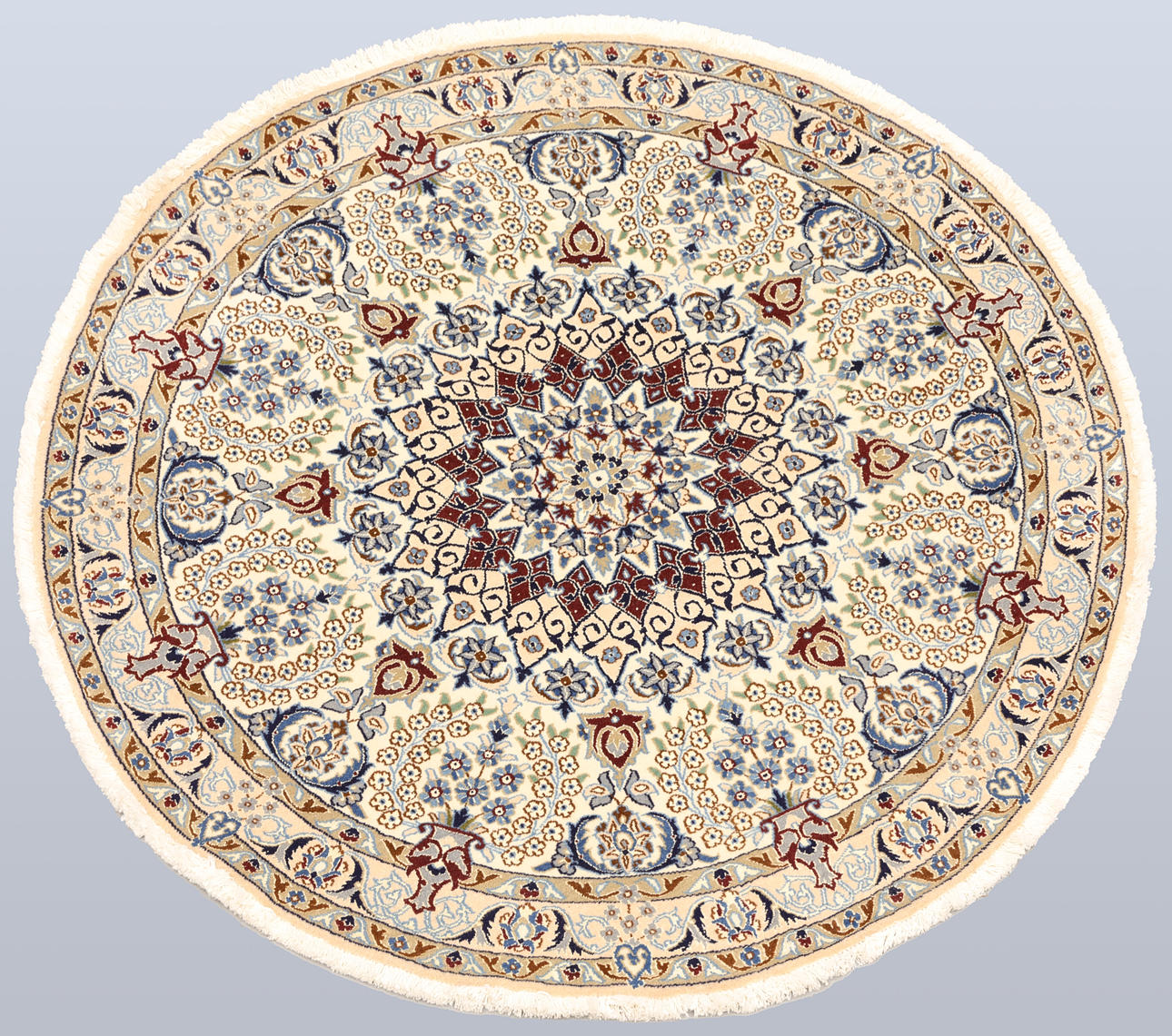 ORIENTTEPPICH, rund, Nain, teilweise Seide. Durchmesser ca. 146 cm.