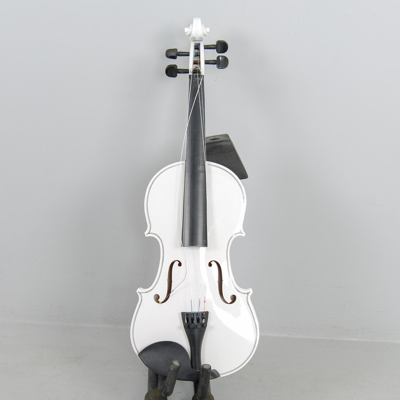 Violin, 20th century.