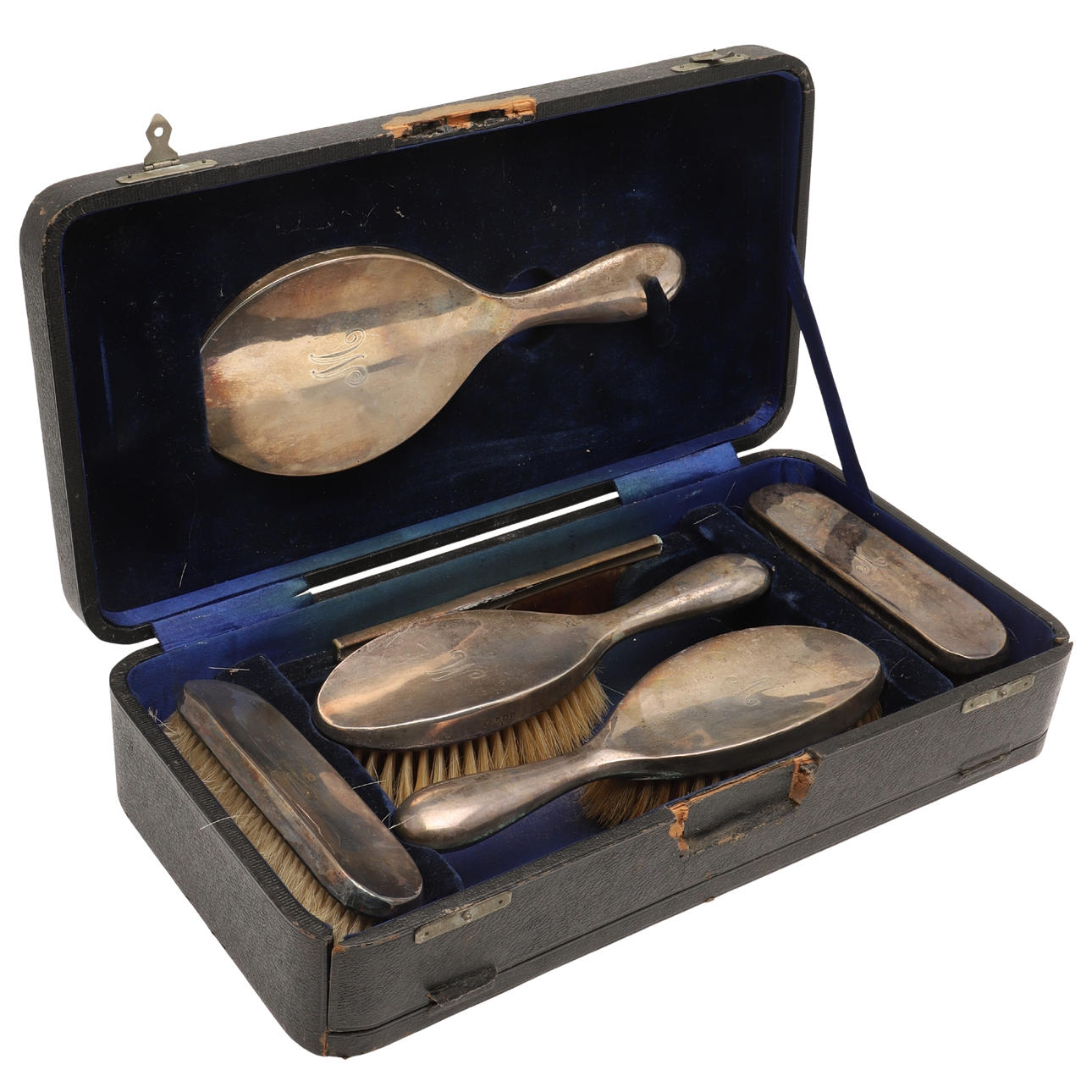AN EARLY GEORGE V CASED SILVER BACKED DRESSING TABLE SET.