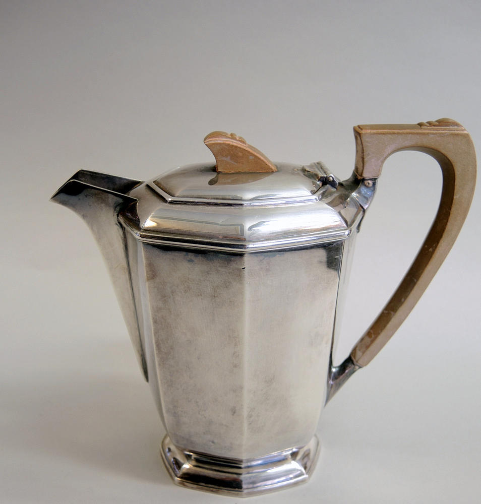 ART DECO TEKANNA, ENGLAND, PLÄTERAD.