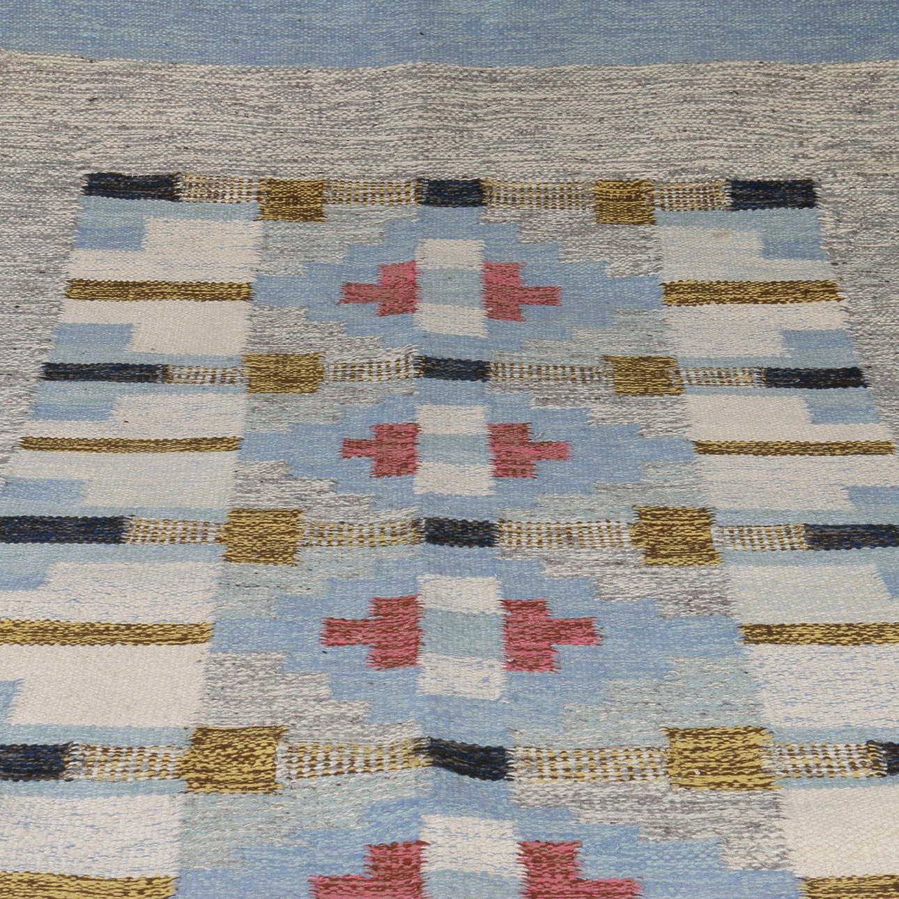 MATTA, röllakan, signerad LK, 230 x 170 cm.