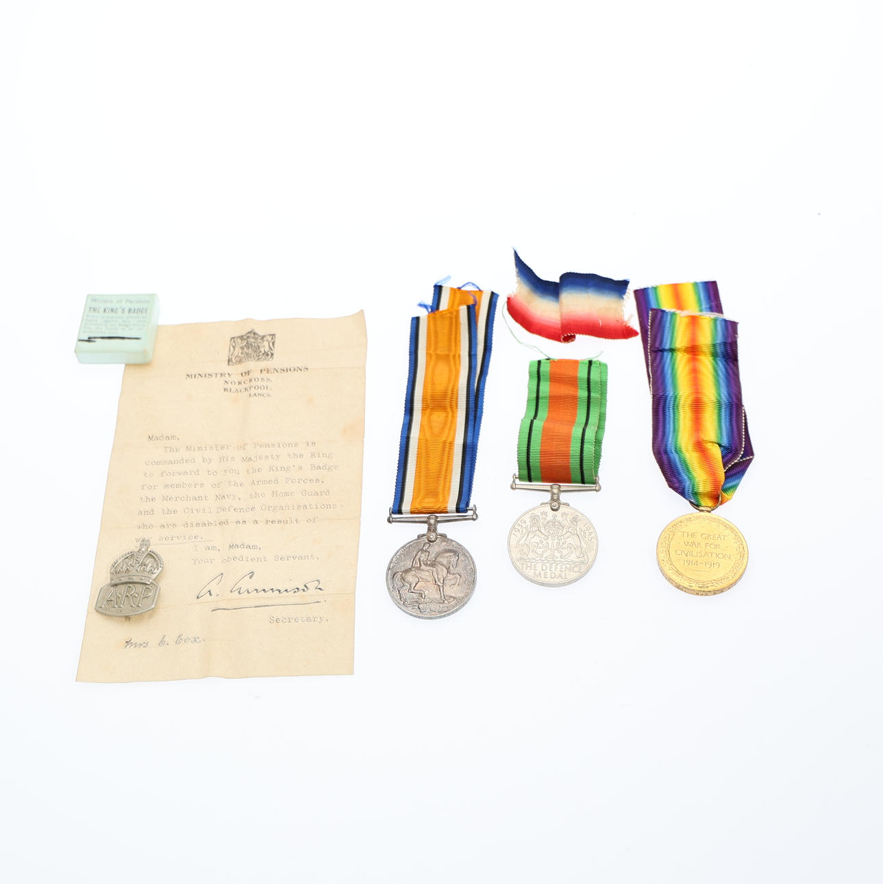FIRST WORLD WAR MEDALS.