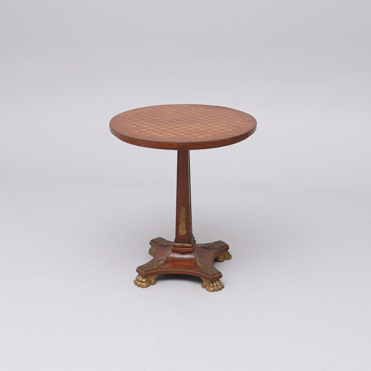 PILLARED TABLE, EMPIRE STYLE, MAHOGANY.