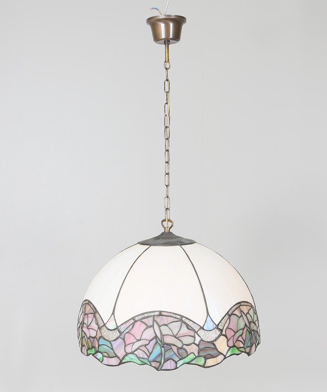 TIFFANY LAMP.