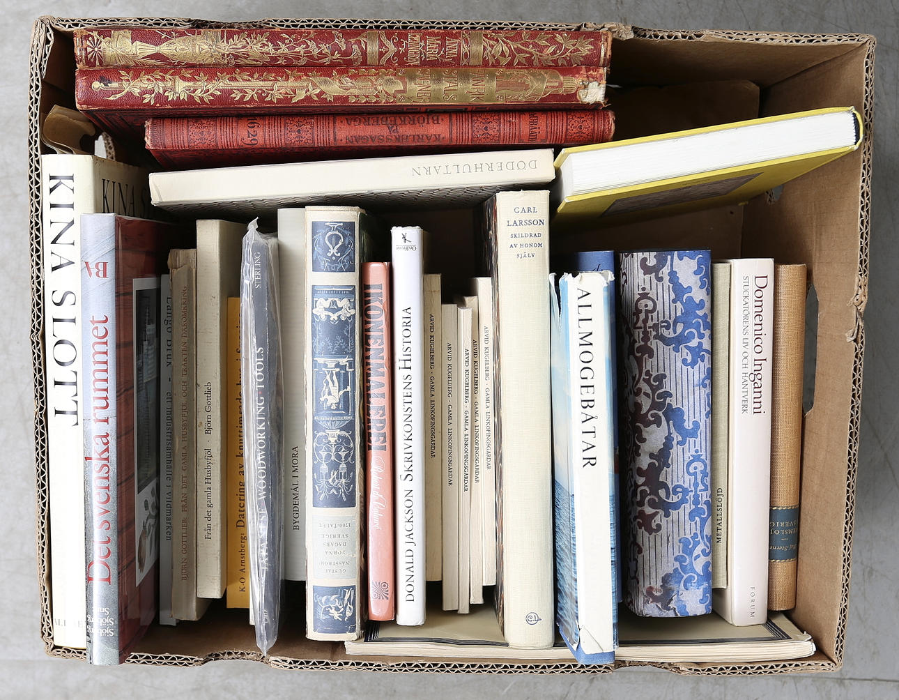 BÖCKER, 29 st, bland annat allmoge, gamla Linköpingsgårdar.