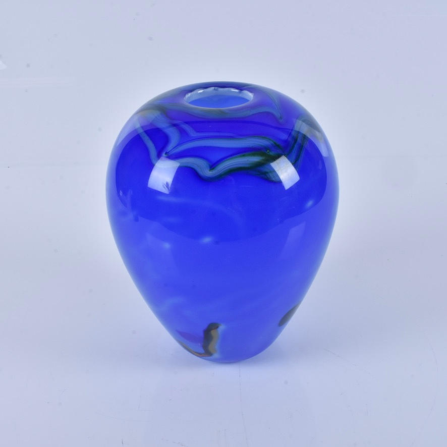 A vase, graal technology, Ulf Johansson for Sjöhyttan 1995.