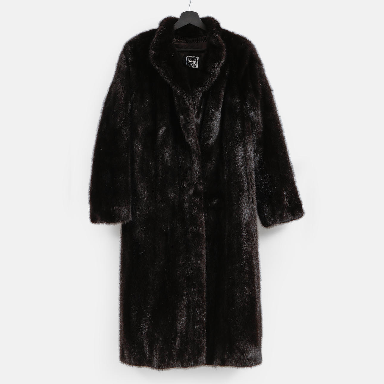 FUR COAT, Saga Mink.