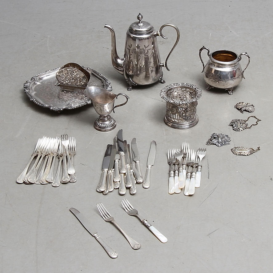PARTI NYSILVER, bland annat bestick, coaster, bricka, 1900-tal.