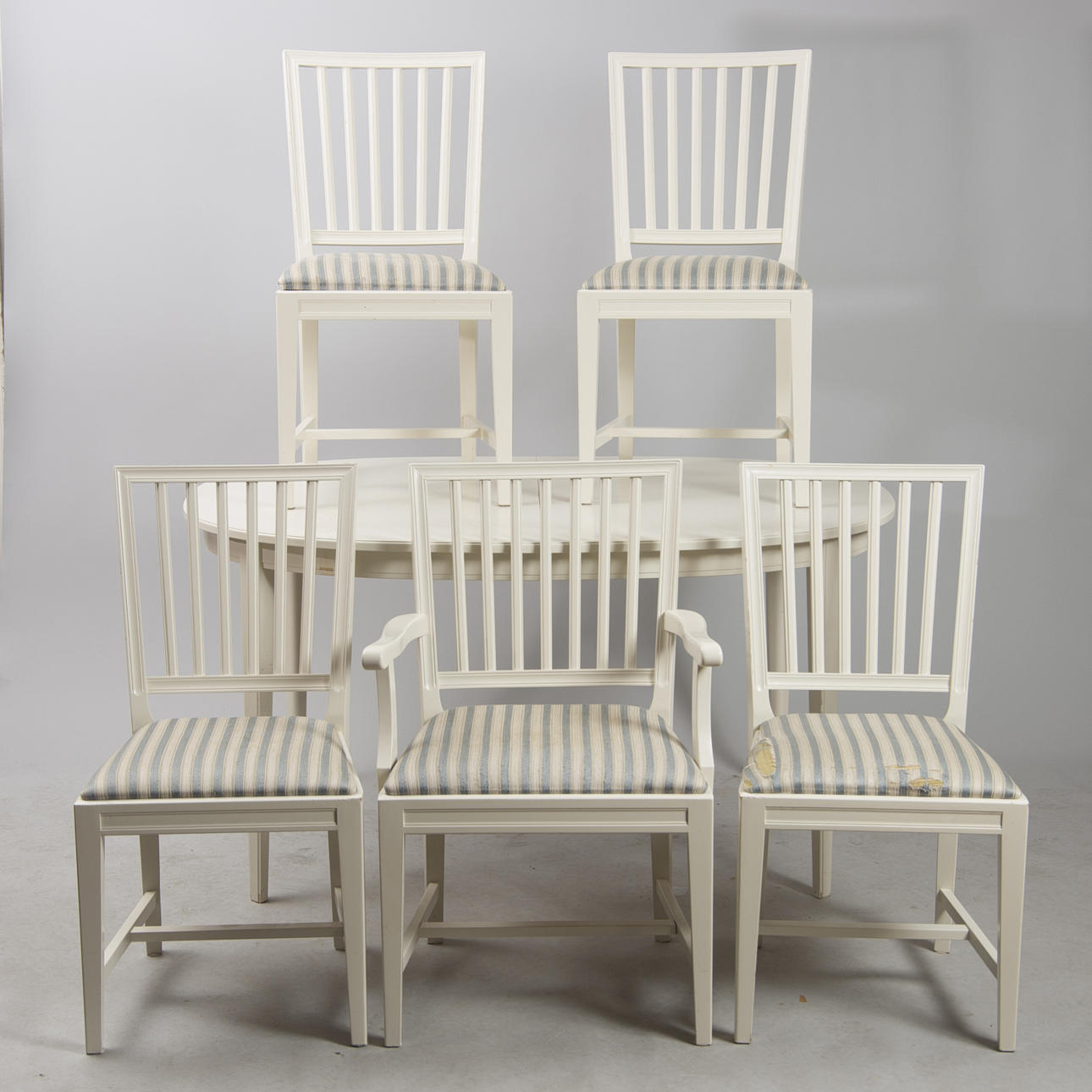 MATSALSGRUPP, vitmålad, Leksandsmodell.