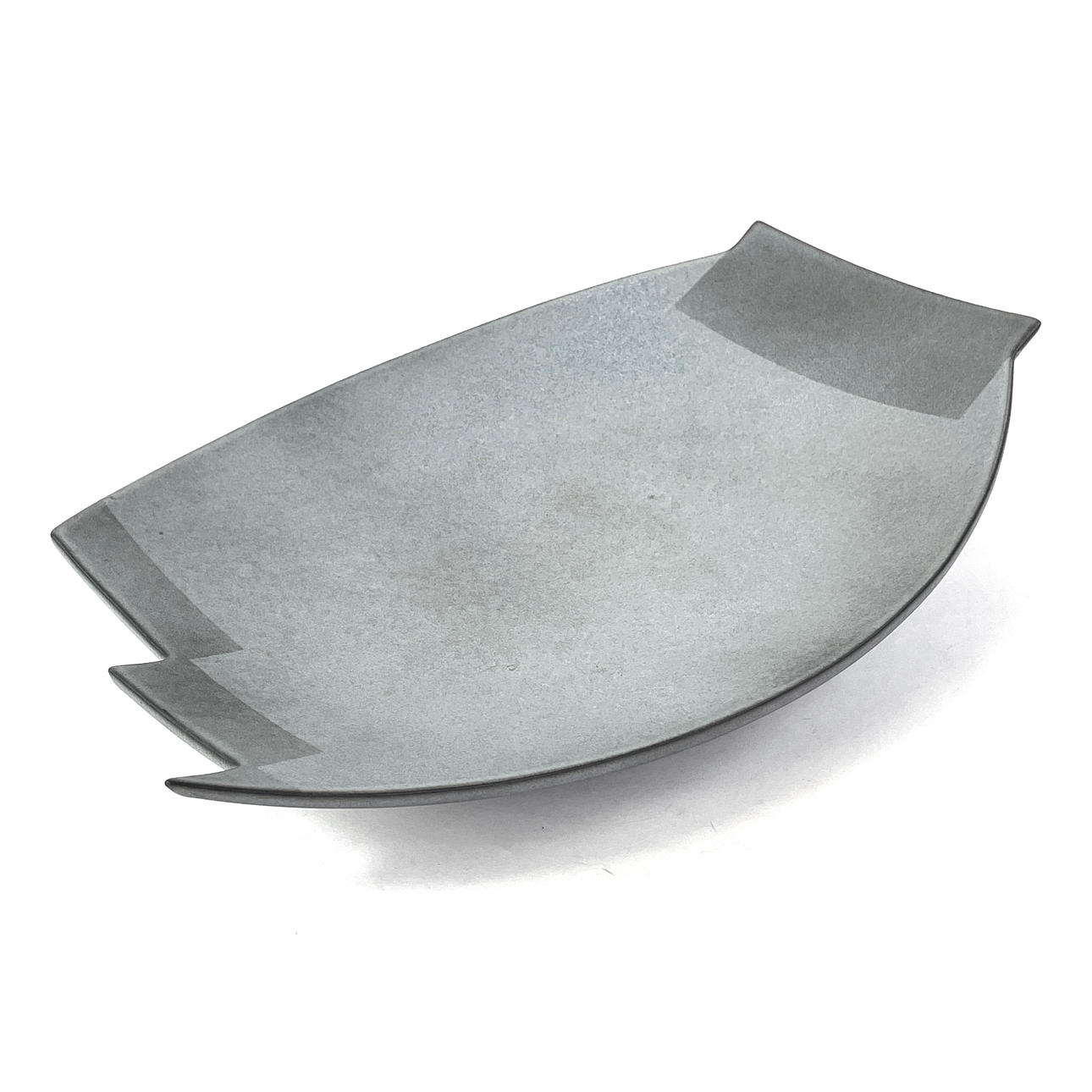 ROLF SINNEMARK, a stoneware dish, Rörstrand. Monogram signed and numbered, 45/150.