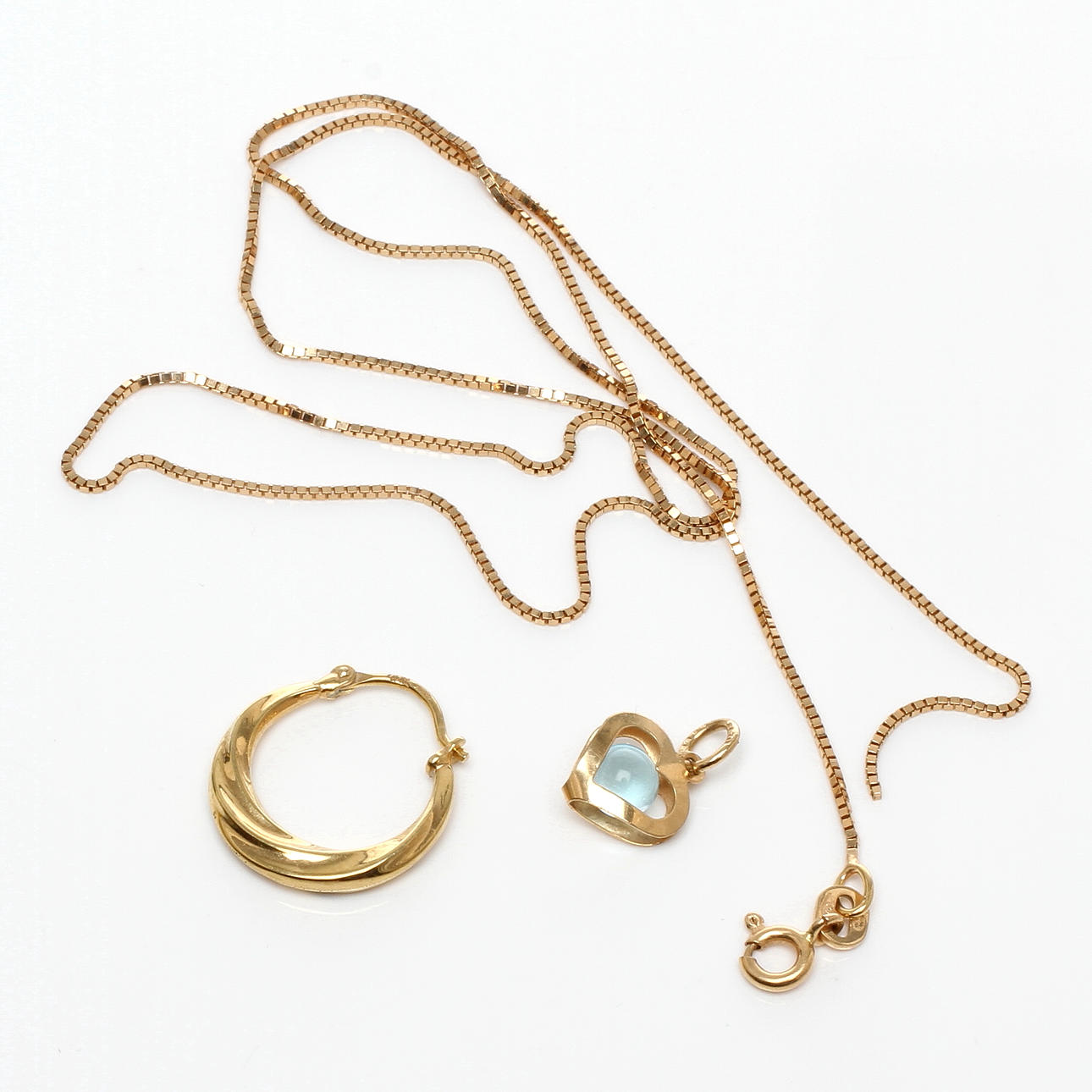 HALSKEDJA, HÄNGE samt ÖRHÄNGE 1 st, 18k guld, 1900/2000-tal.