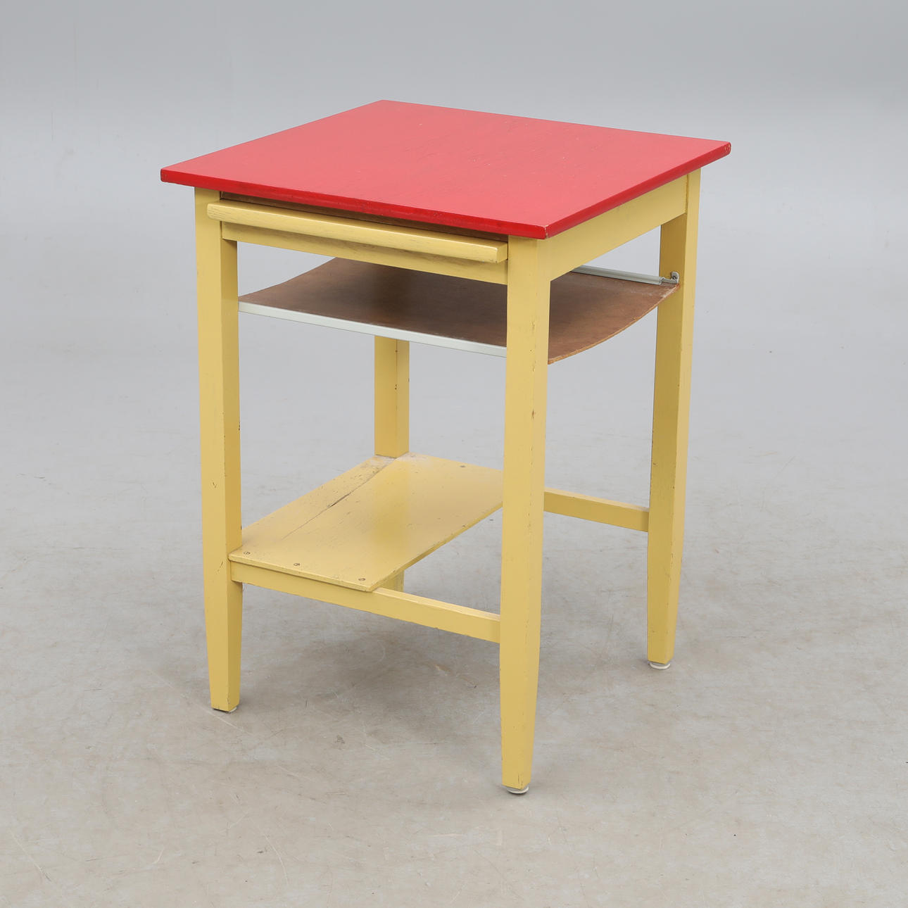 RELIEF TABLE/GARDEN TABLE, painted, with pull-out top.