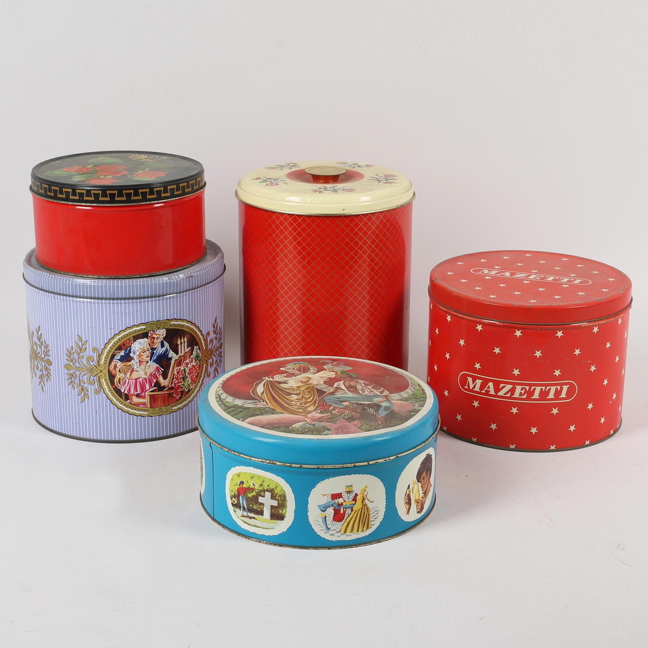 Et sæt af 5 dåser, Mazetti.