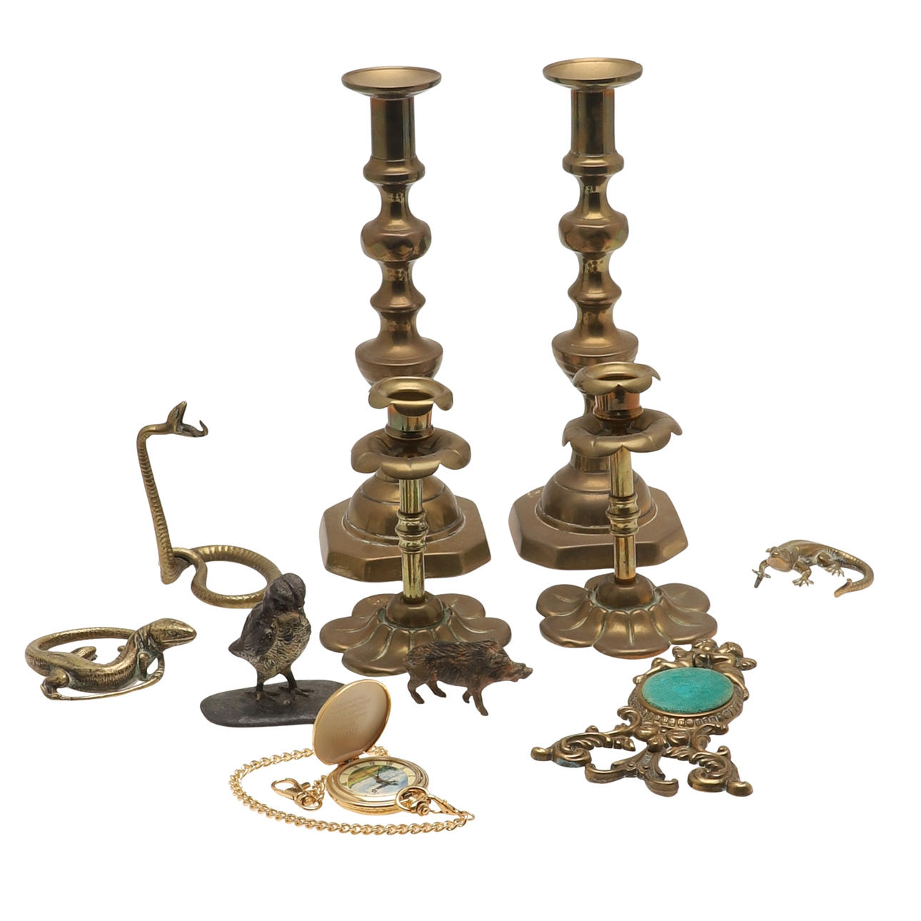 DECORATIVE METALWARE.