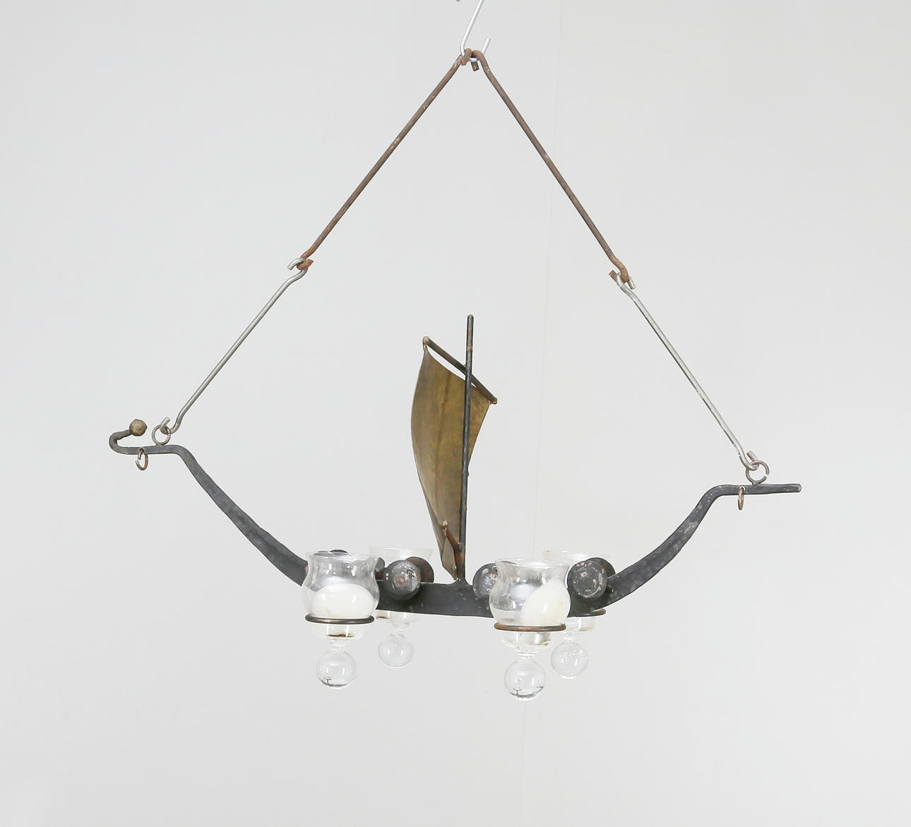 LJUSKRONA, Vikingaskepp, smide och glas, 1900-tal.