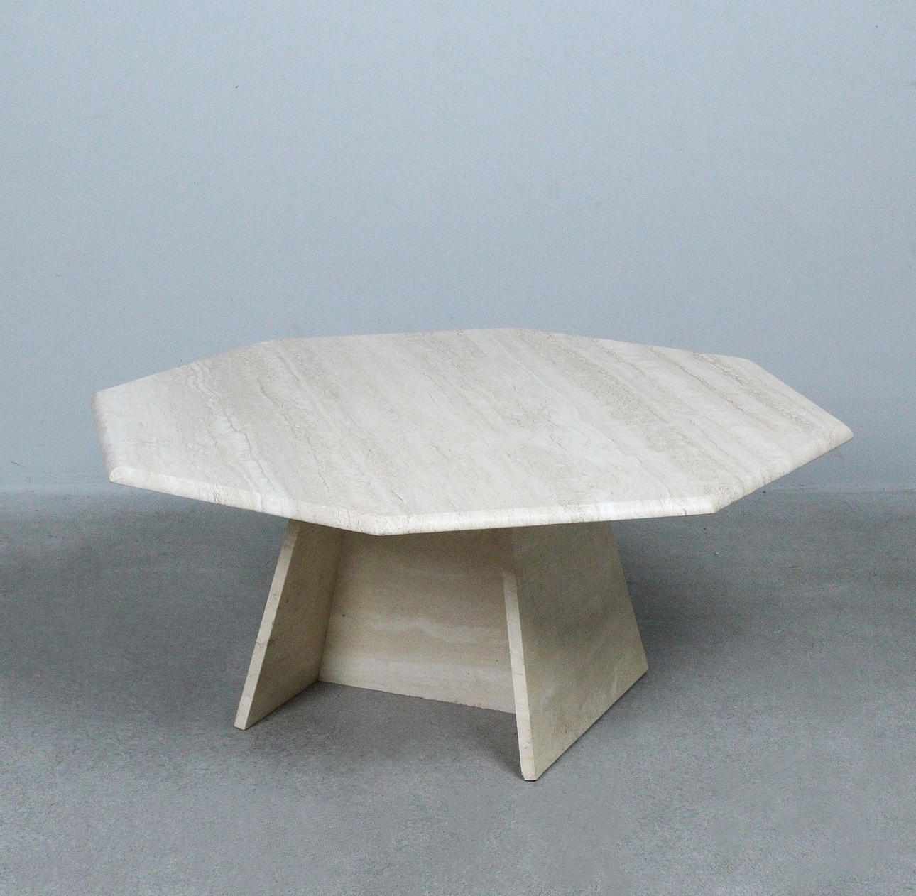 Octagonal coffee table/Travertine coffee table, 1970s.