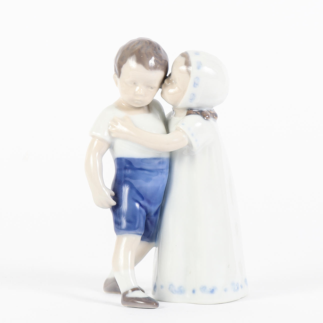 FIGURE Bing & Gröndahl.