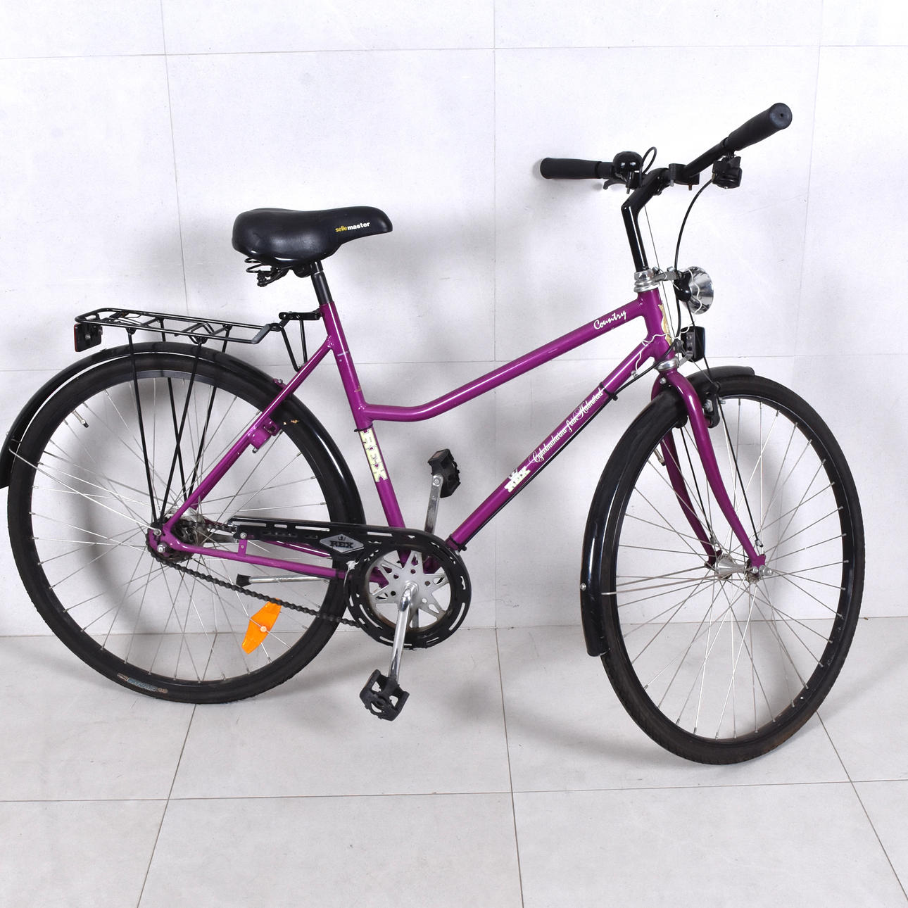 DAMCYKEL, Rex Country, 28 tum.