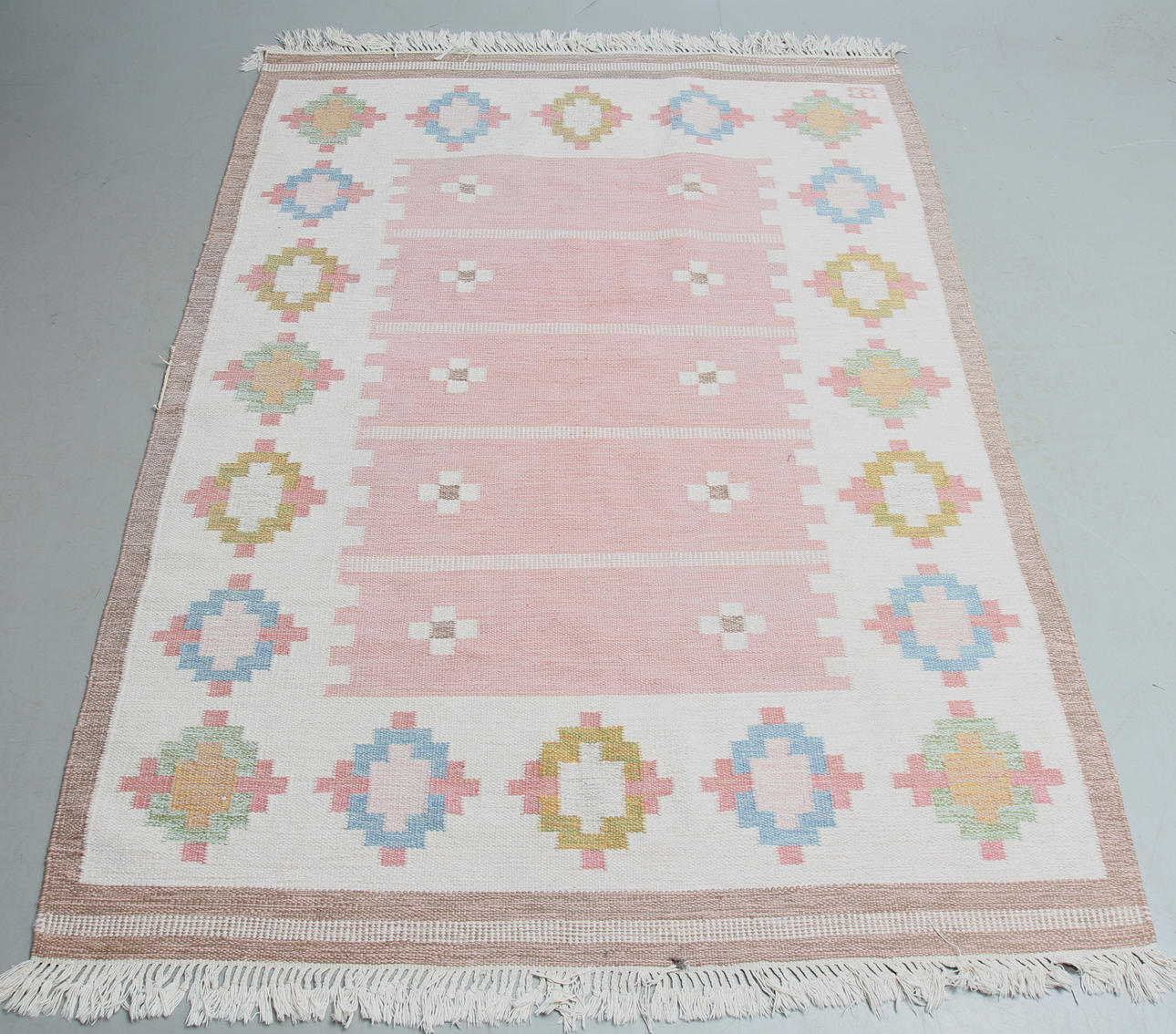 MATTA, rölakan, signerad EE. Ca 235 x 172 cm.