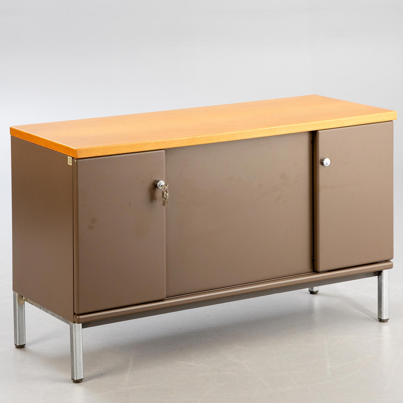 Mauser. Doctor cabinet/sideboard.