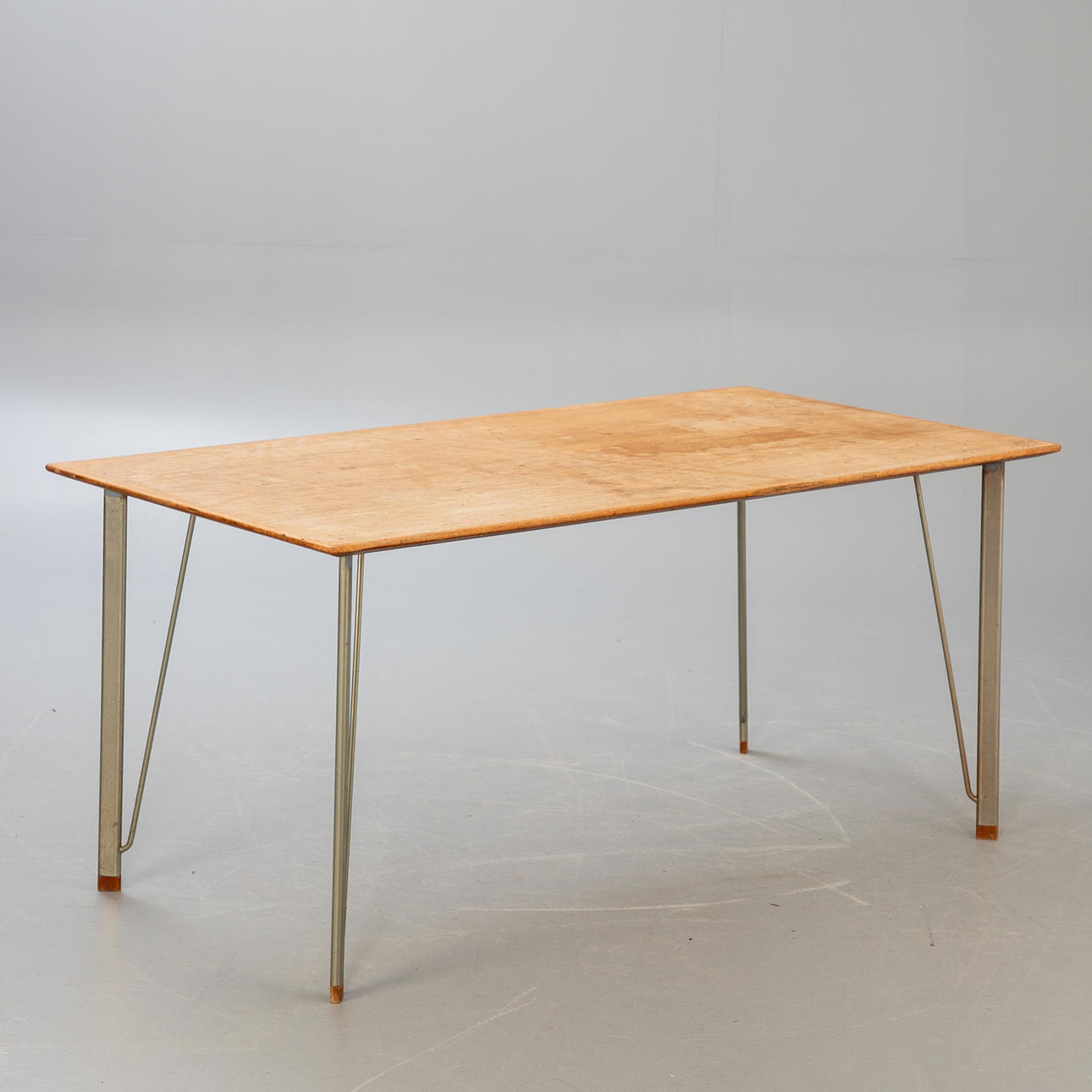 Fritz Hansen. Table, mid 20s. Jh.