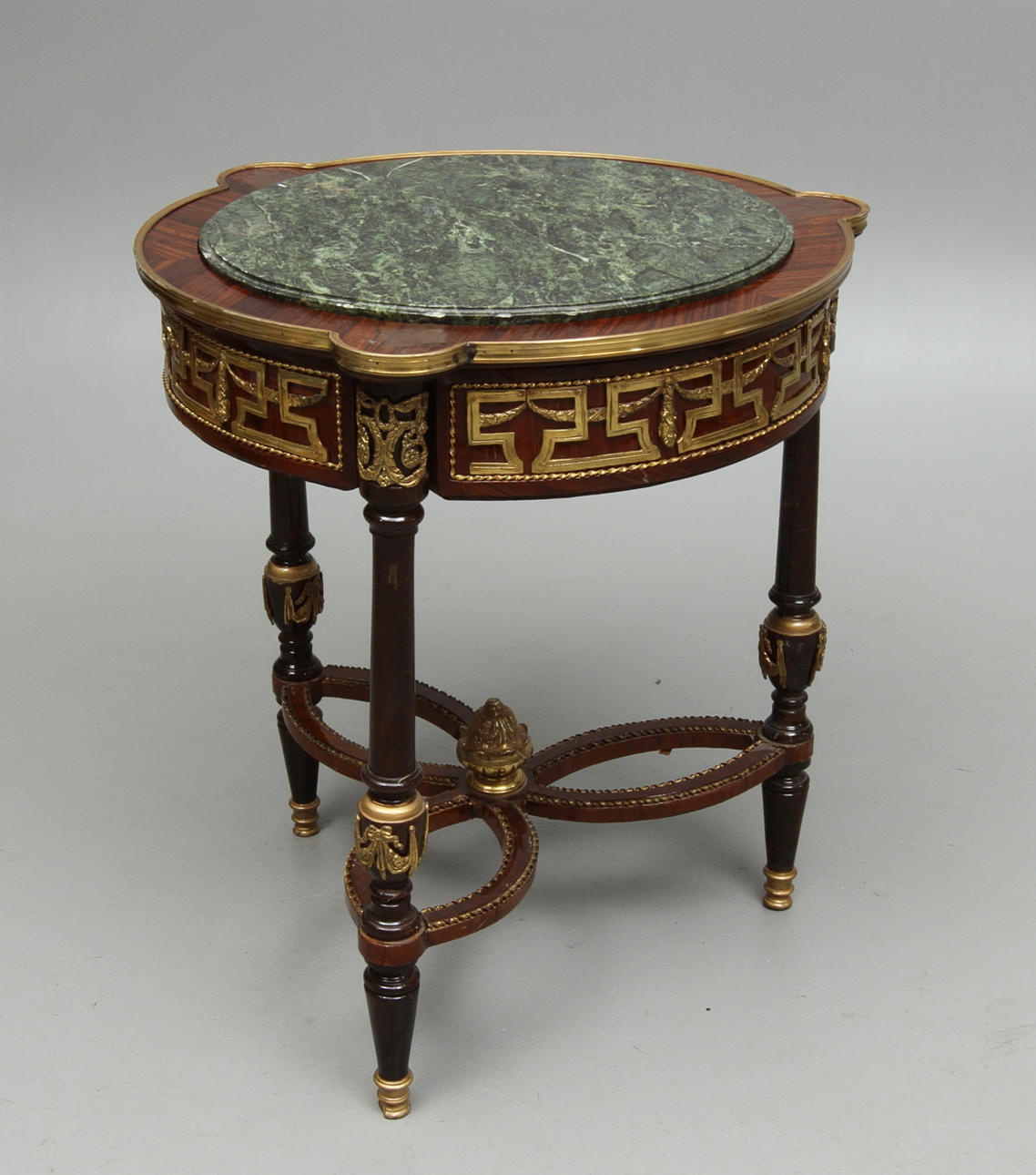 BORD, med stenskiva, Louis XVI-stil, sent 1900-tal.