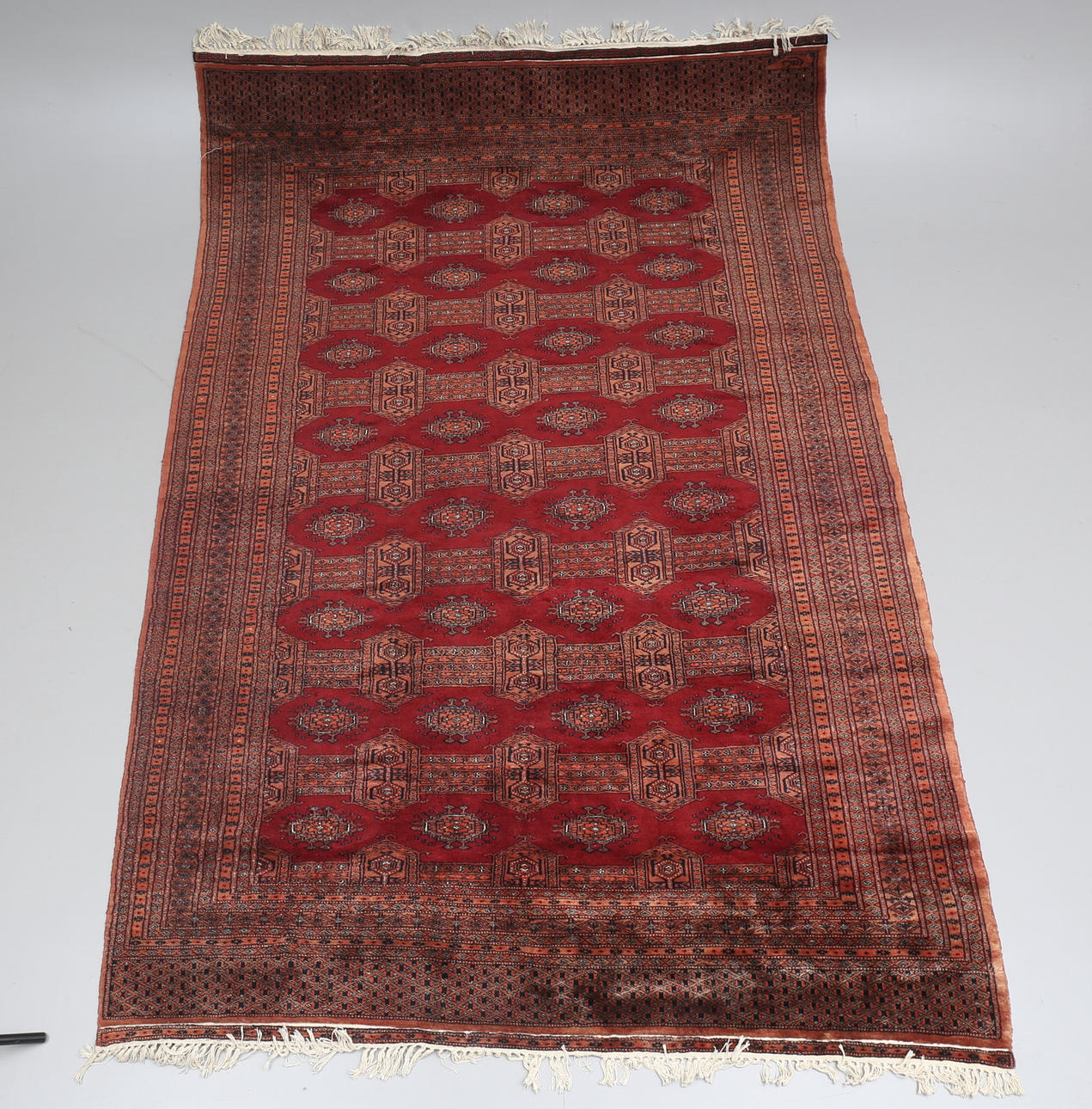 ORIENTALISK MATTA, 290 x 195 cm.