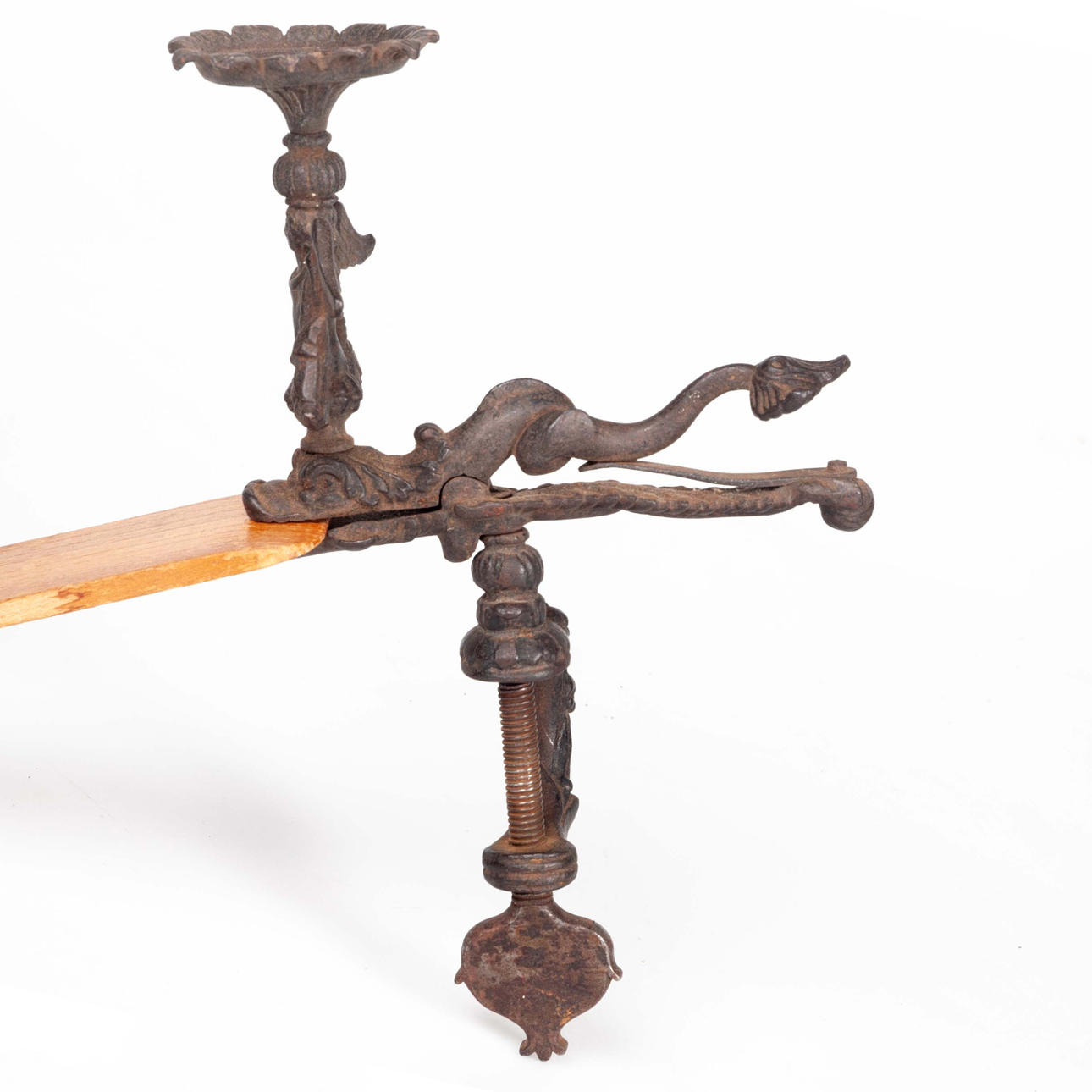 SYBARON, castings ciceled decor.