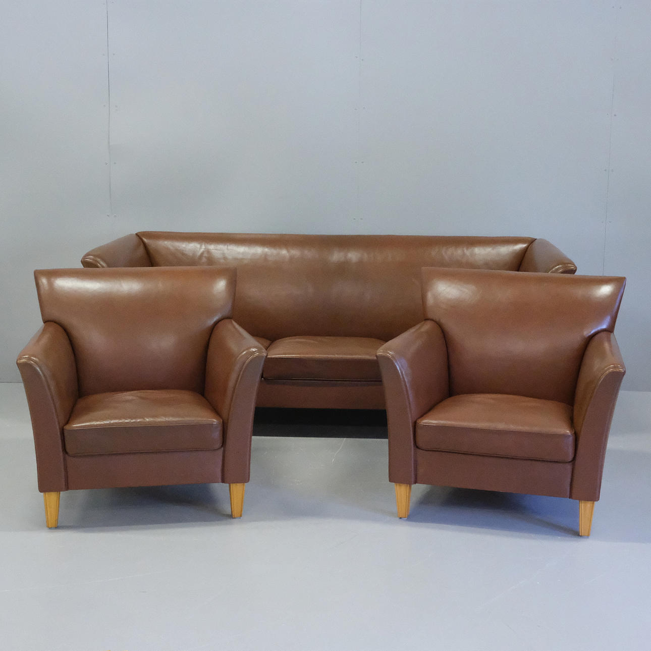 SOFA SET, LEATHER, 3 PIECES.
