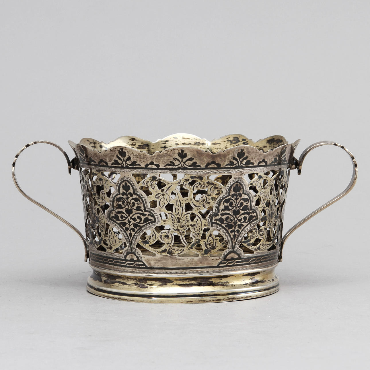 HÄNKELSKÅL, silver, Sovjetunionen, 1900-tal, ca 238 gram.