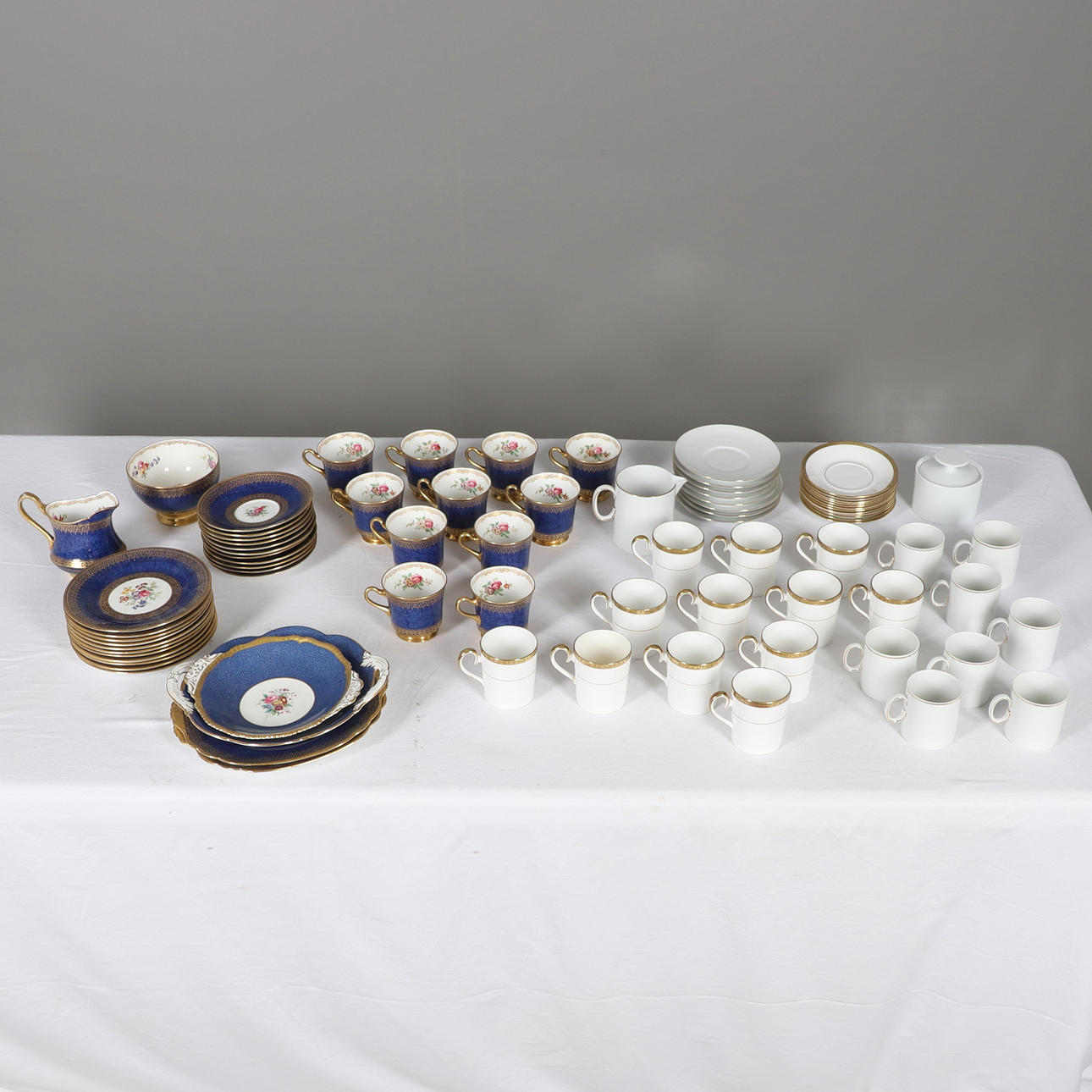 A QUANTITY OF ASSORTED TEAWARES.