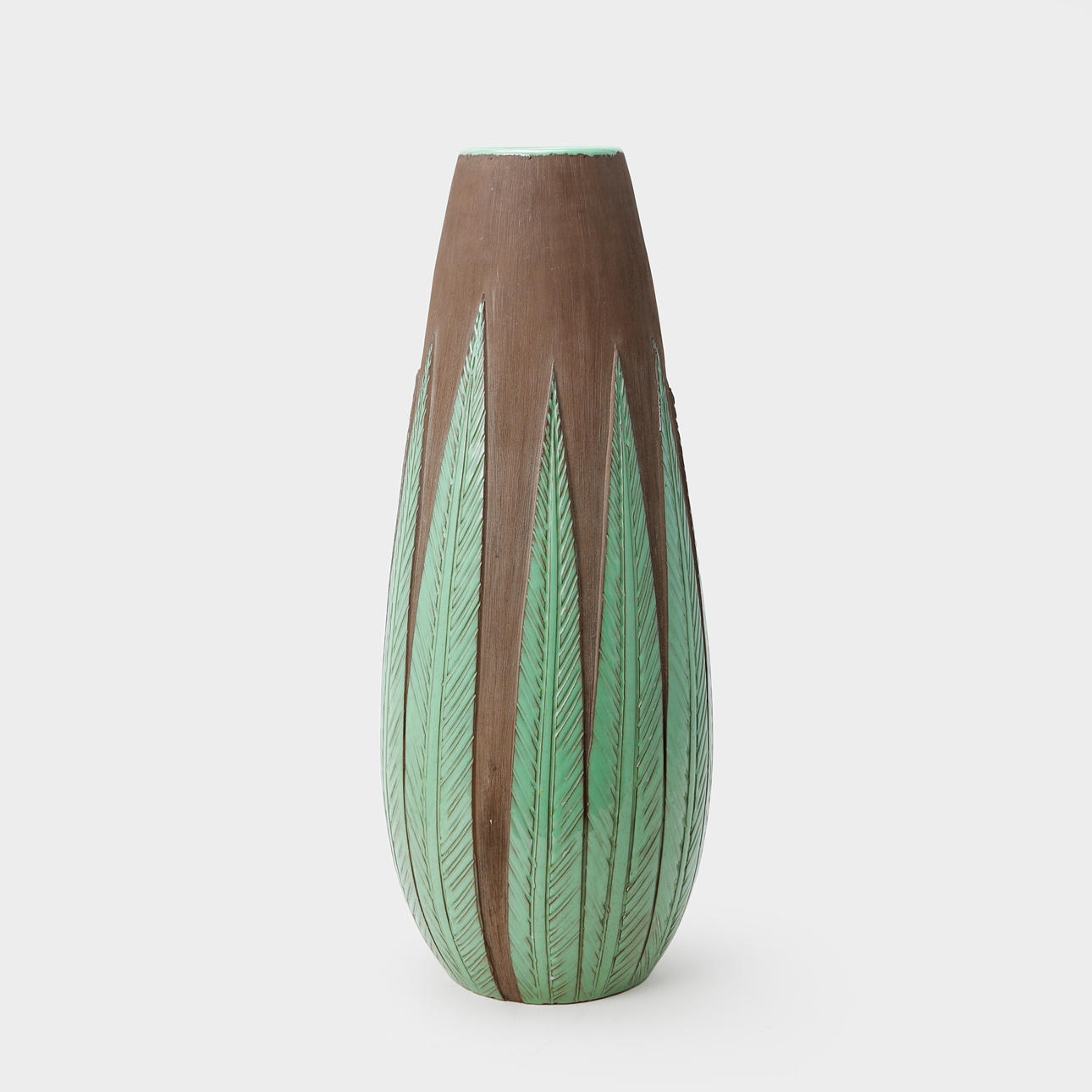 ANNA-LISA THOMSON. “Paprika”, Floor vase, earthenware with sgraphite technique, model 1081, Upsala-Ekeby, 1949-69.