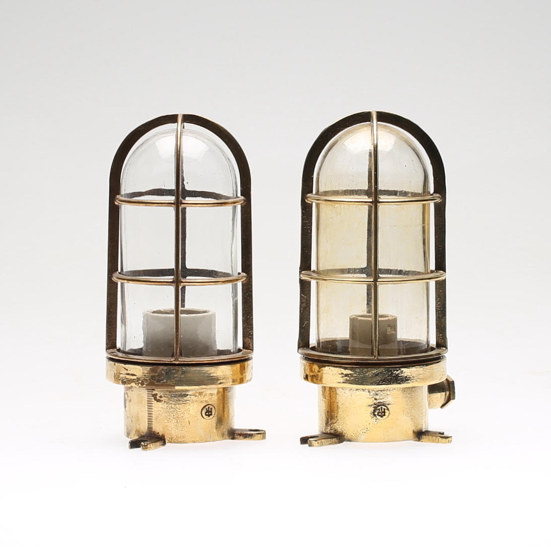 FARTYGSBELYSNING, 2 st för vägg/tak, mässing, HR.