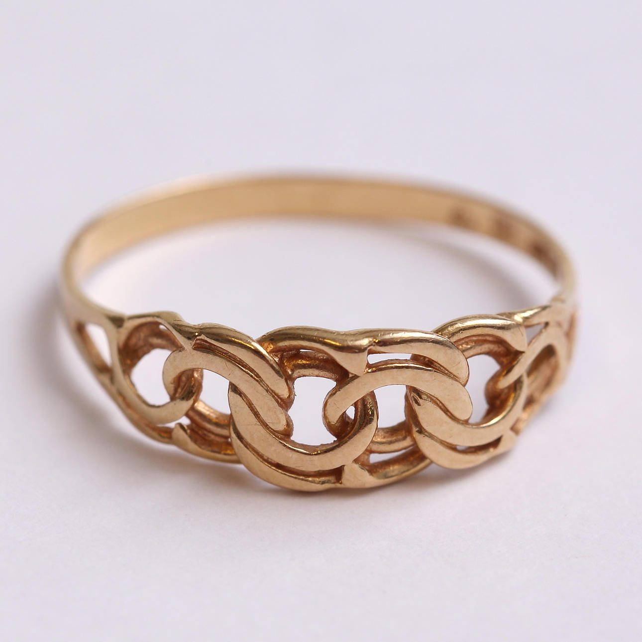 RING, 18k guld, bismark, 1,88 gram.