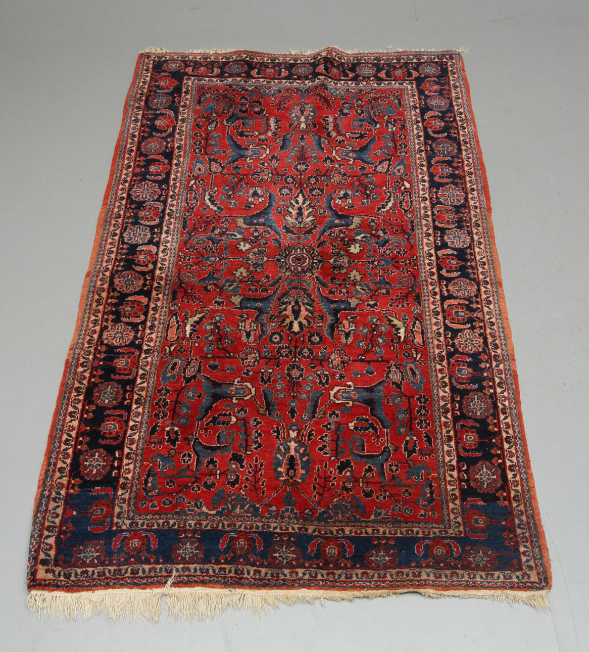 MATTA, Sarouk, ca 205 x 126 cm.