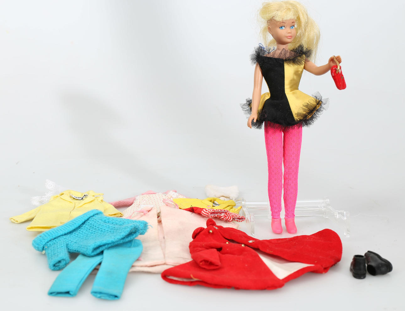 DOCKA, Skipper, diverse originalkläder, 1900-talets andra hälft.