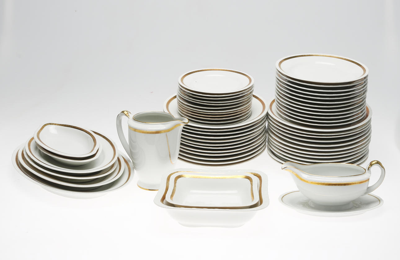 MATSERVIS, 58 delar, porslin, Hackefors, 1900-tal.