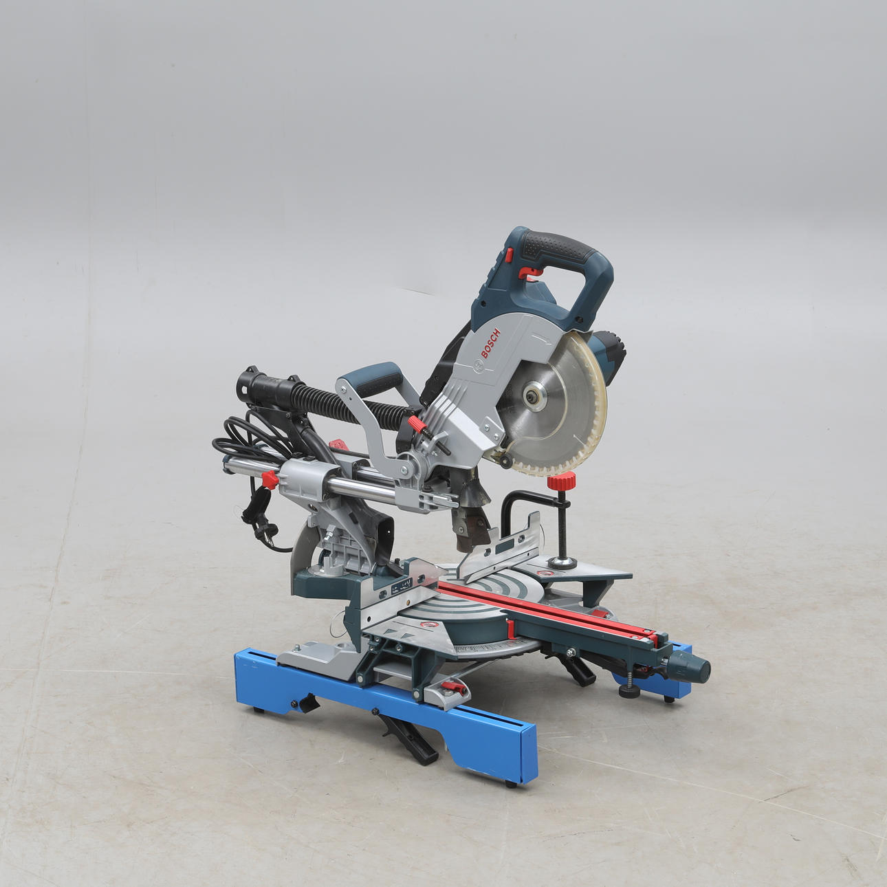 CUTTER/MITER SAW, Bosch.