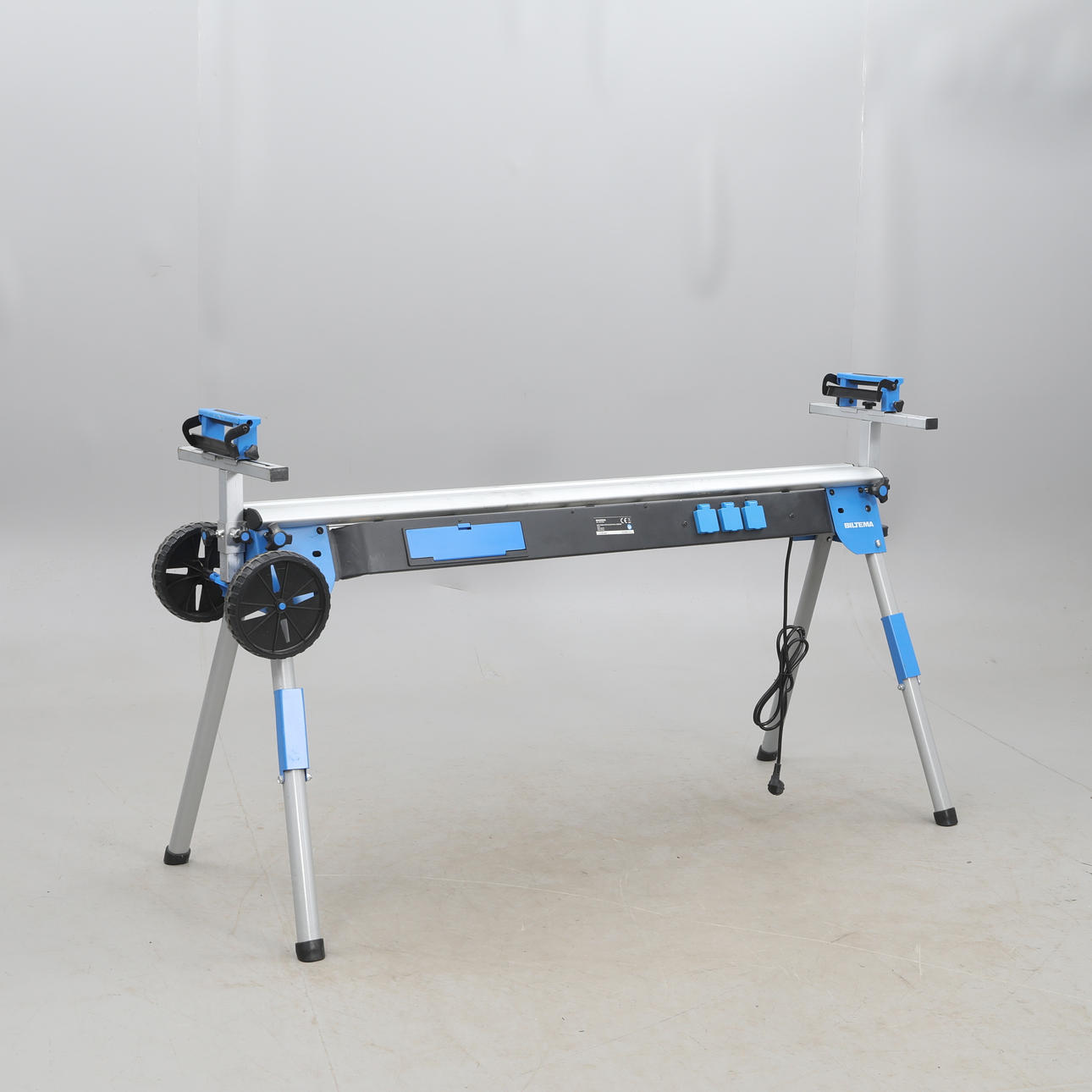 SAWTABLE, Biltema, with power outlet/power.