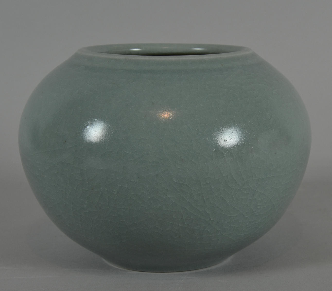 YOUNG JAE LEE. VASE.