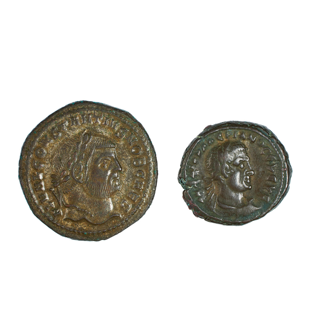 Dos monedas de bronce romanas, Constantino I, billon, follis y Galenus, emperador romano 218-268 d.C., tetradracmas.