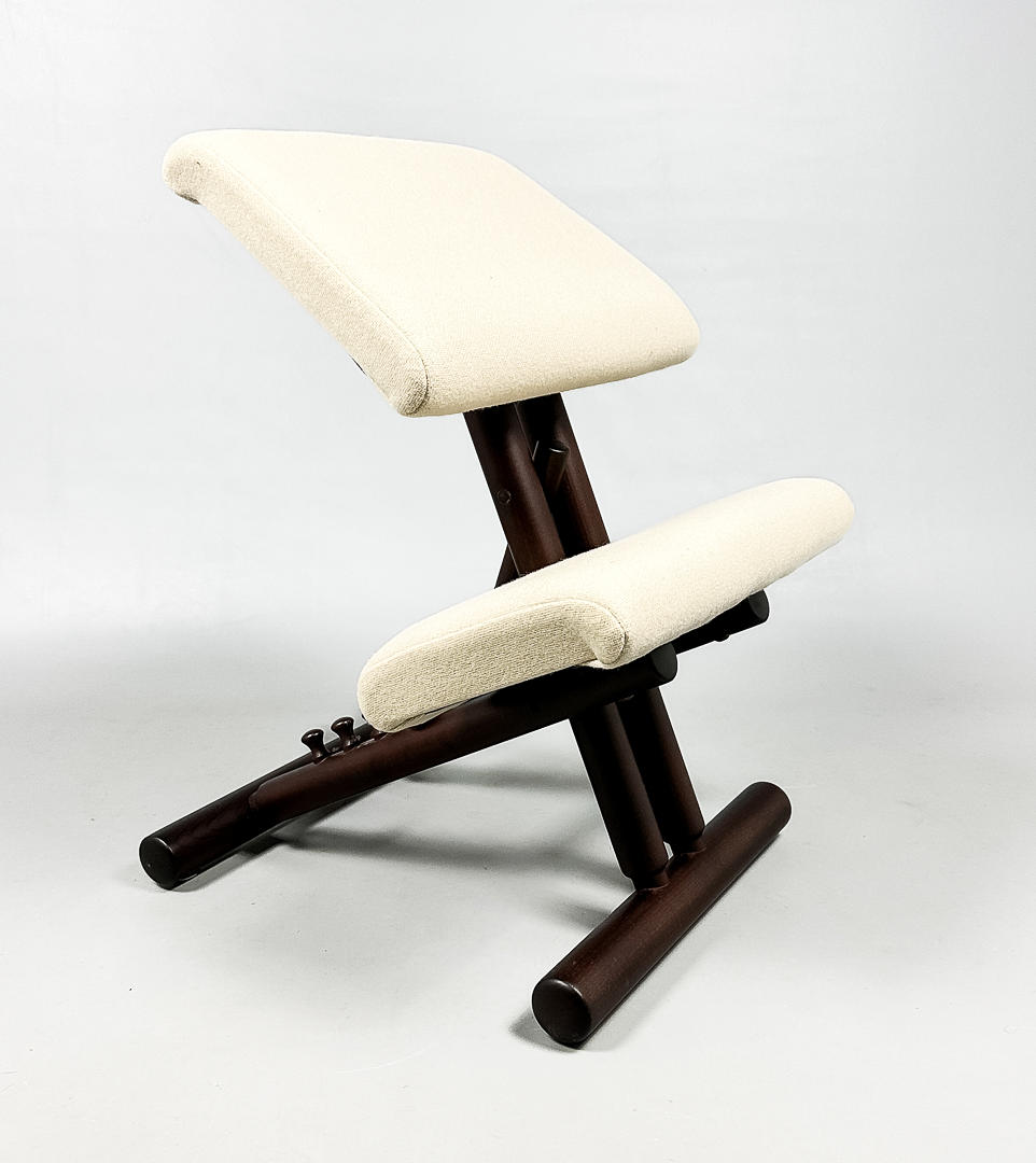 ERGONOMISK STOL, "Multi Balans", Stokke, Norge.