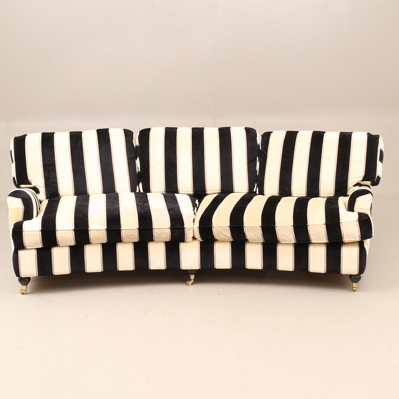 A sofa, Howard model, “Andrew”, The Andersson Brothers.