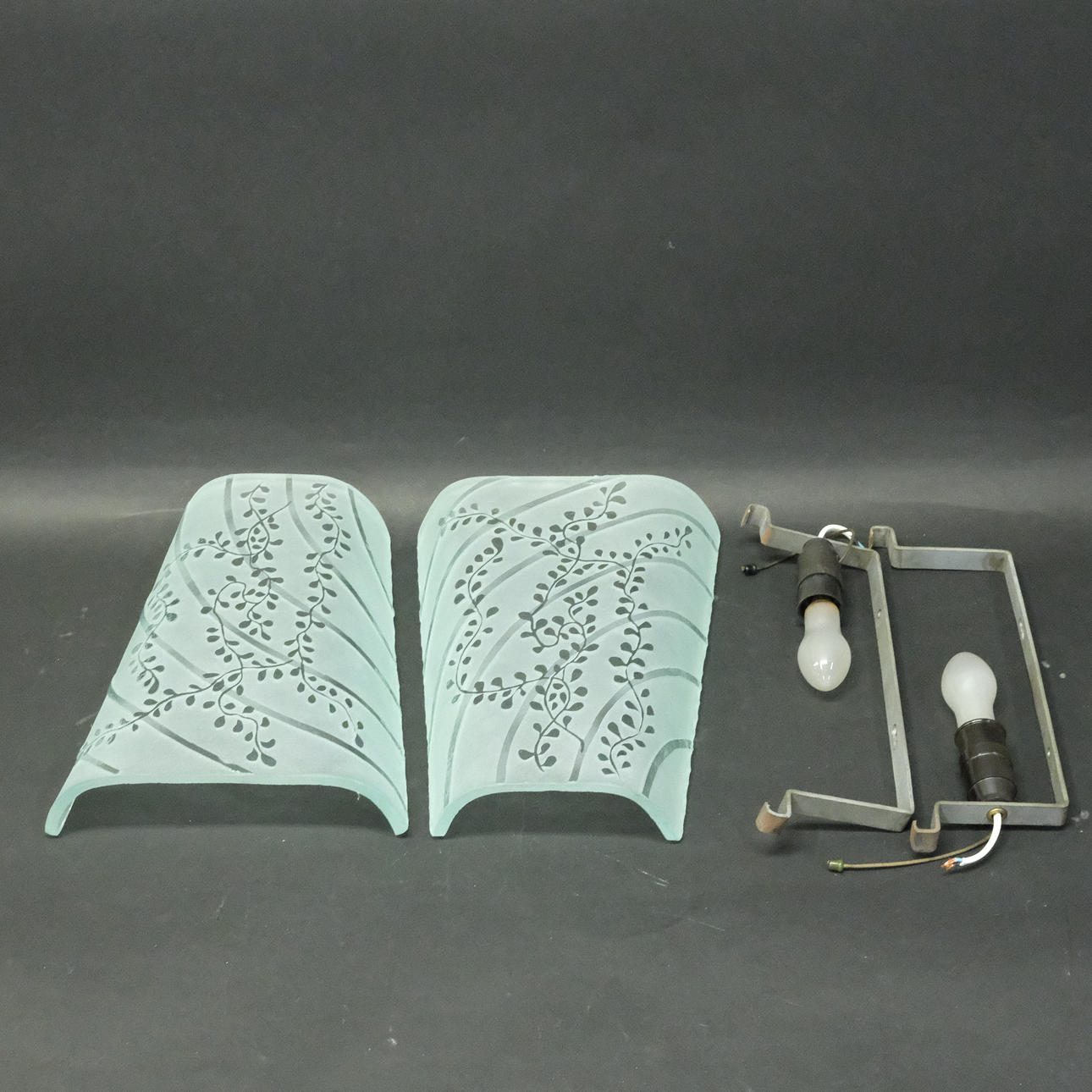 WALL SCONCES, A PAIR, ART DECO, 1930S/40S.
