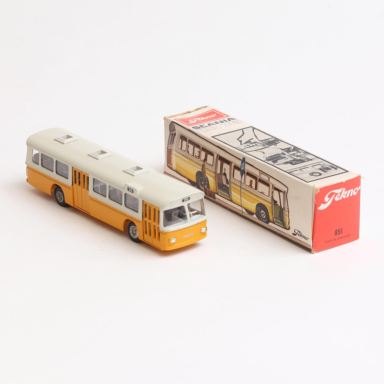 MODEL CAR, Scania CR 76, Tekno 851, Denmark.