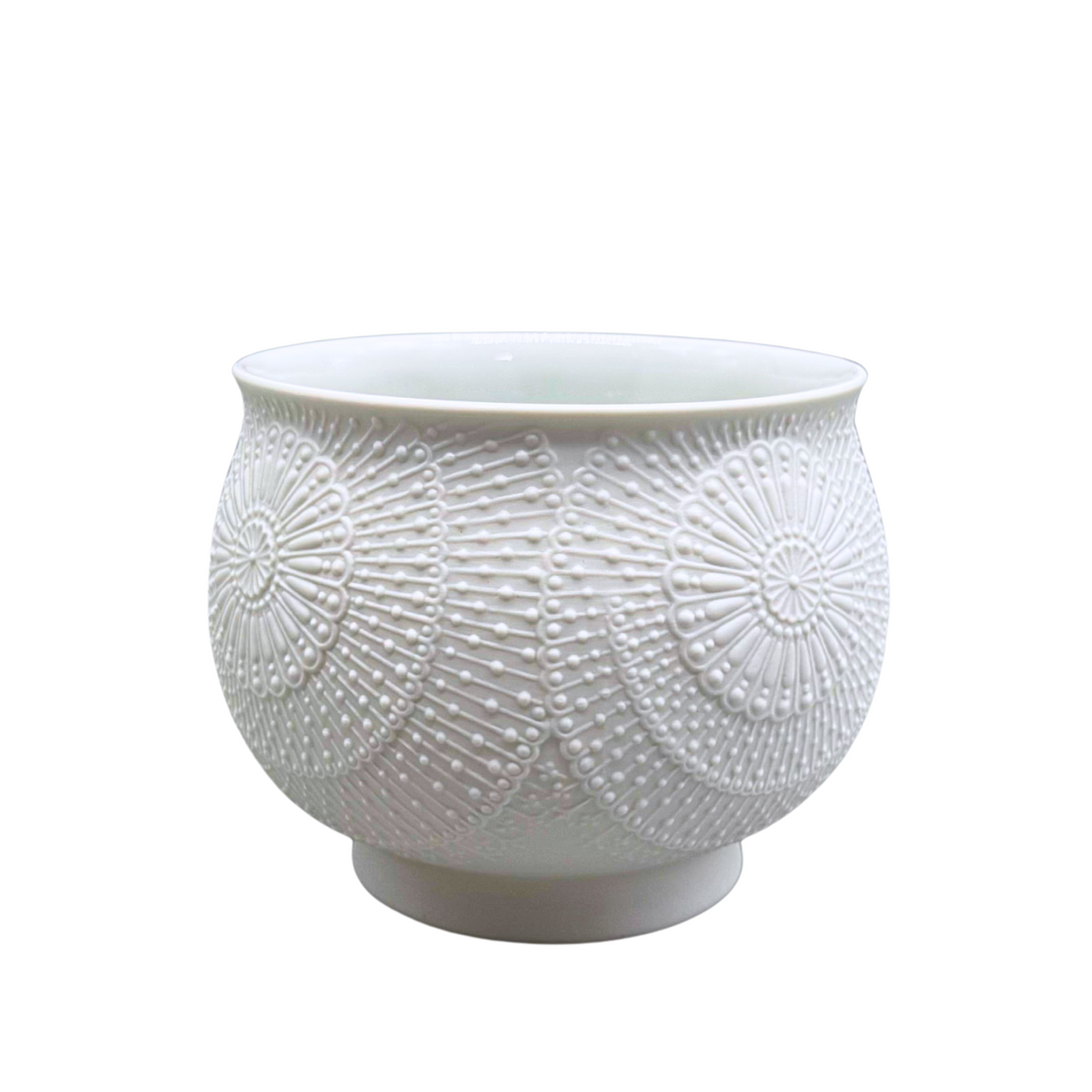 KAISER PORCELAIN VASE, SIGNED.