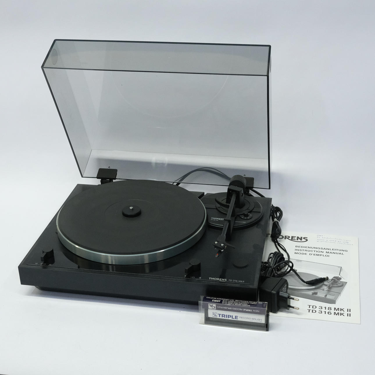 TURNTABLE, THORENS, MODEL TD 316 MK II.