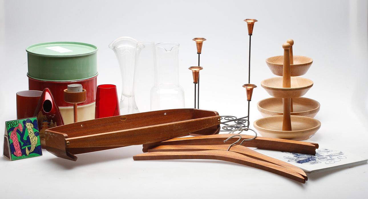 TRÄ, KERAMIK, METALL OCH GLAS, 1900-tal.