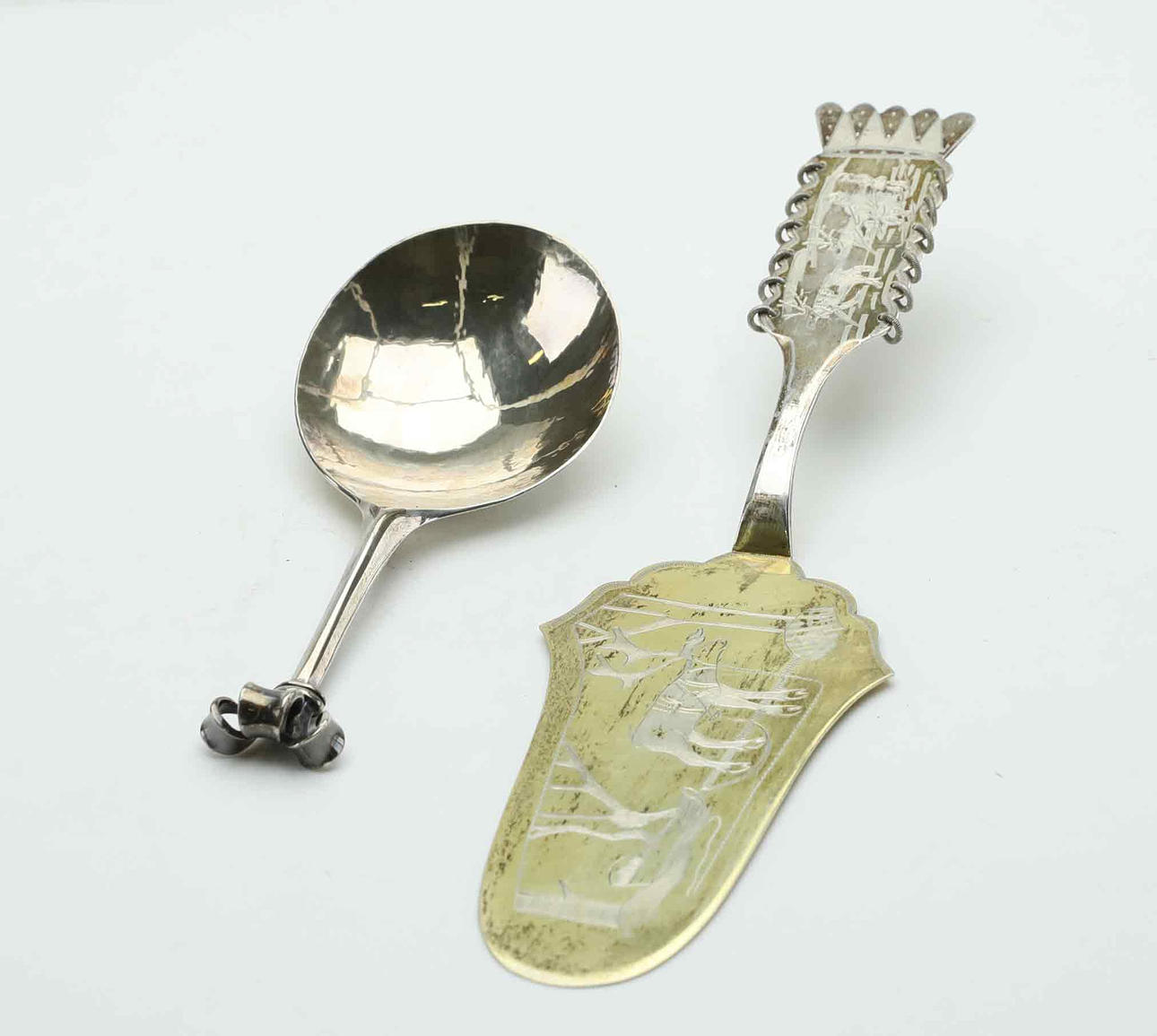 BRÄNNVINSSPOON & CAKE SPADE, silver, 20th century.