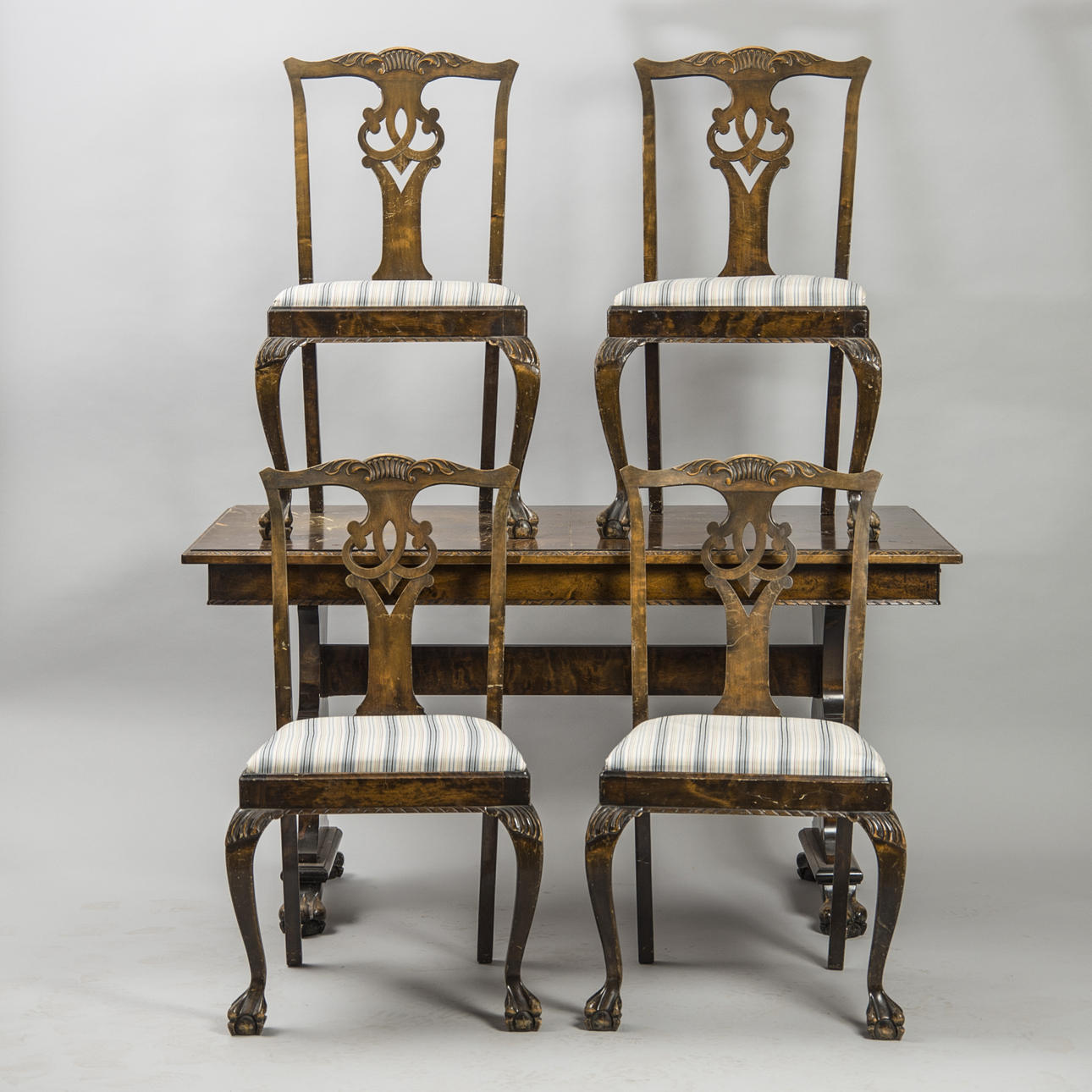 MATSALSGRUPP, björk, chippendalestil, 1900-talets mitt.